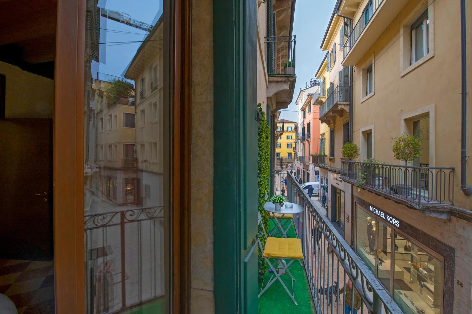 Palace Home Mazzini ヴェローナ エクステリア 写真