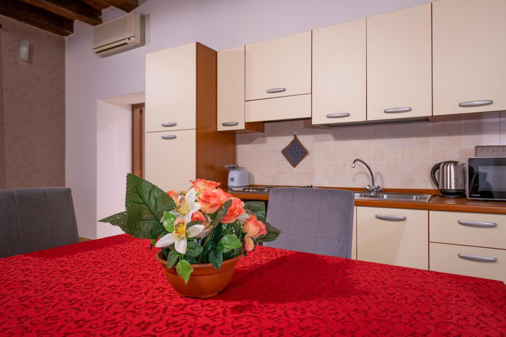 Palace Home Mazzini ヴェローナ エクステリア 写真