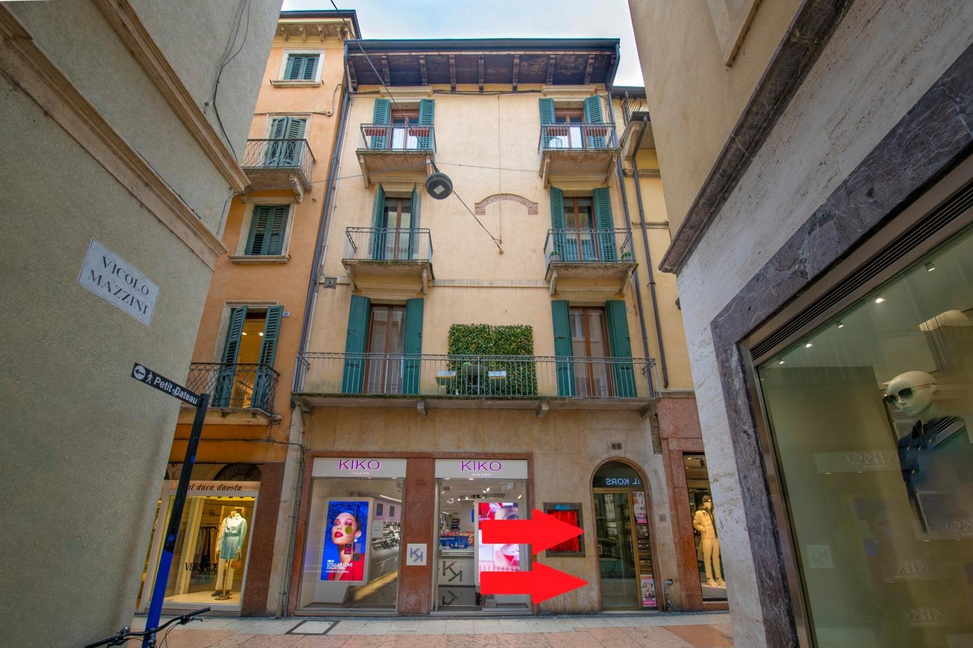 Palace Home Mazzini ヴェローナ エクステリア 写真